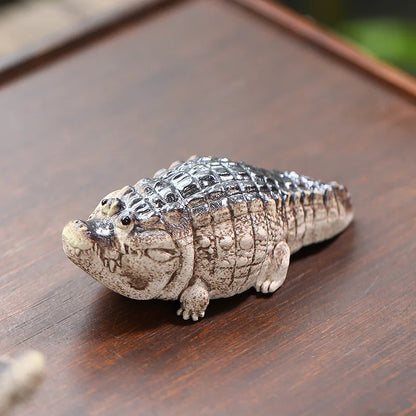 Cute Chubby Crocodile Figurine Realistic Little Crocodiles Ornament Resin Tea Pet Model Home Decor Funny Feng Shui Gifts