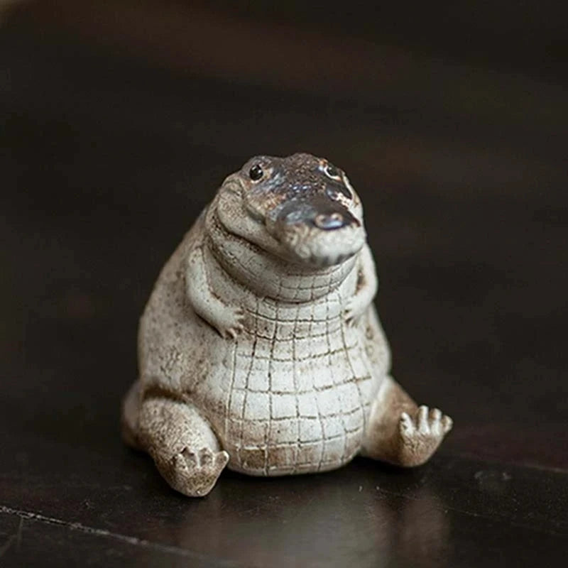 Cute Chubby Crocodile Figurine Realistic Little Crocodiles Ornament Resin Tea Pet Model Home Decor Funny Feng Shui Gifts