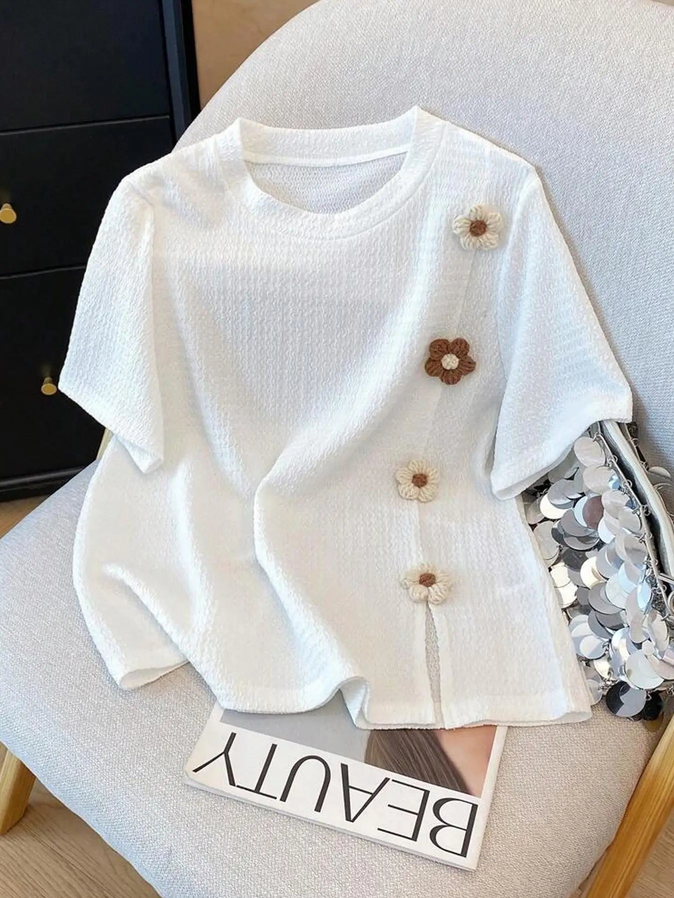 【Plus Size】 Floral Decor Tee, Casual Crew Neck T-shirt for Daily Wear, Women Plus Clothing for All Seasons, Top