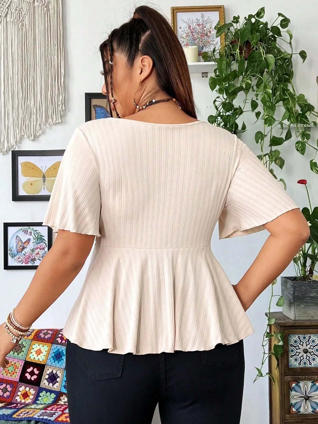 New women's fashionable deep V-neck versatile solid color large size short-sleeved women's top